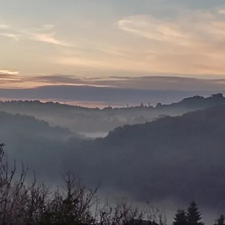 Quercynoise De Charme Piscine Et Vue Sur Vallee Du Lot * Balaguier-d'Olt