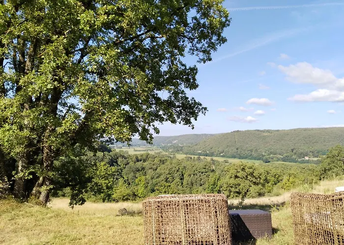 Dom wakacyjny Quercynoise De Charme Piscine Et Vue Sur Vallee Du Lot *