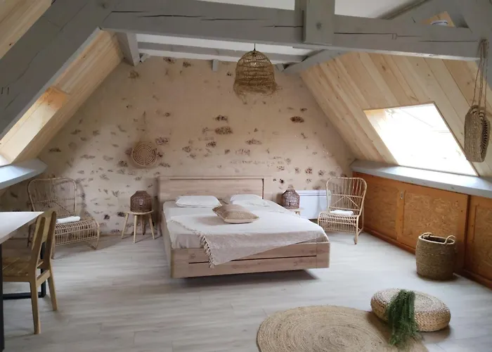 Quercynoise De Charme Piscine Et Vue Sur Vallee Du Lot * Balaguier-d'Olt