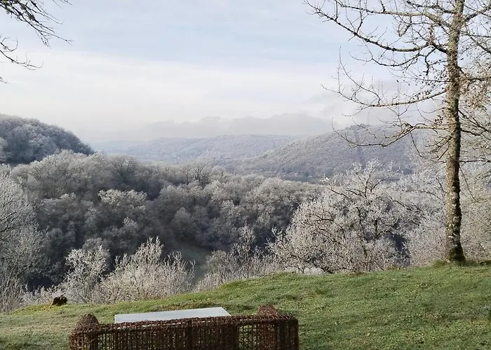 Quercynoise De Charme Piscine Et Vue Sur Vallee Du Lot